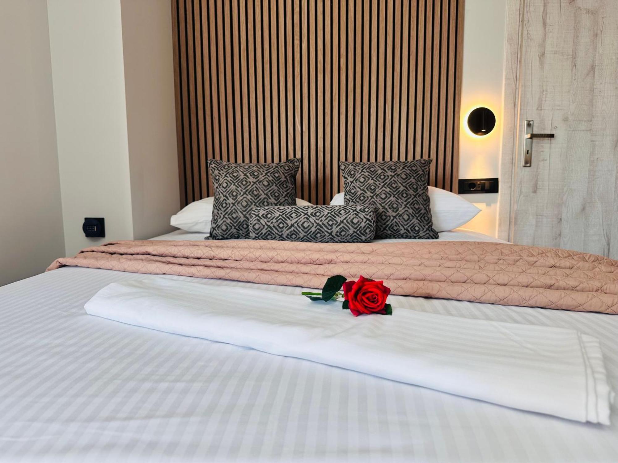 Moon Boutique Hotel Laganas Luaran gambar