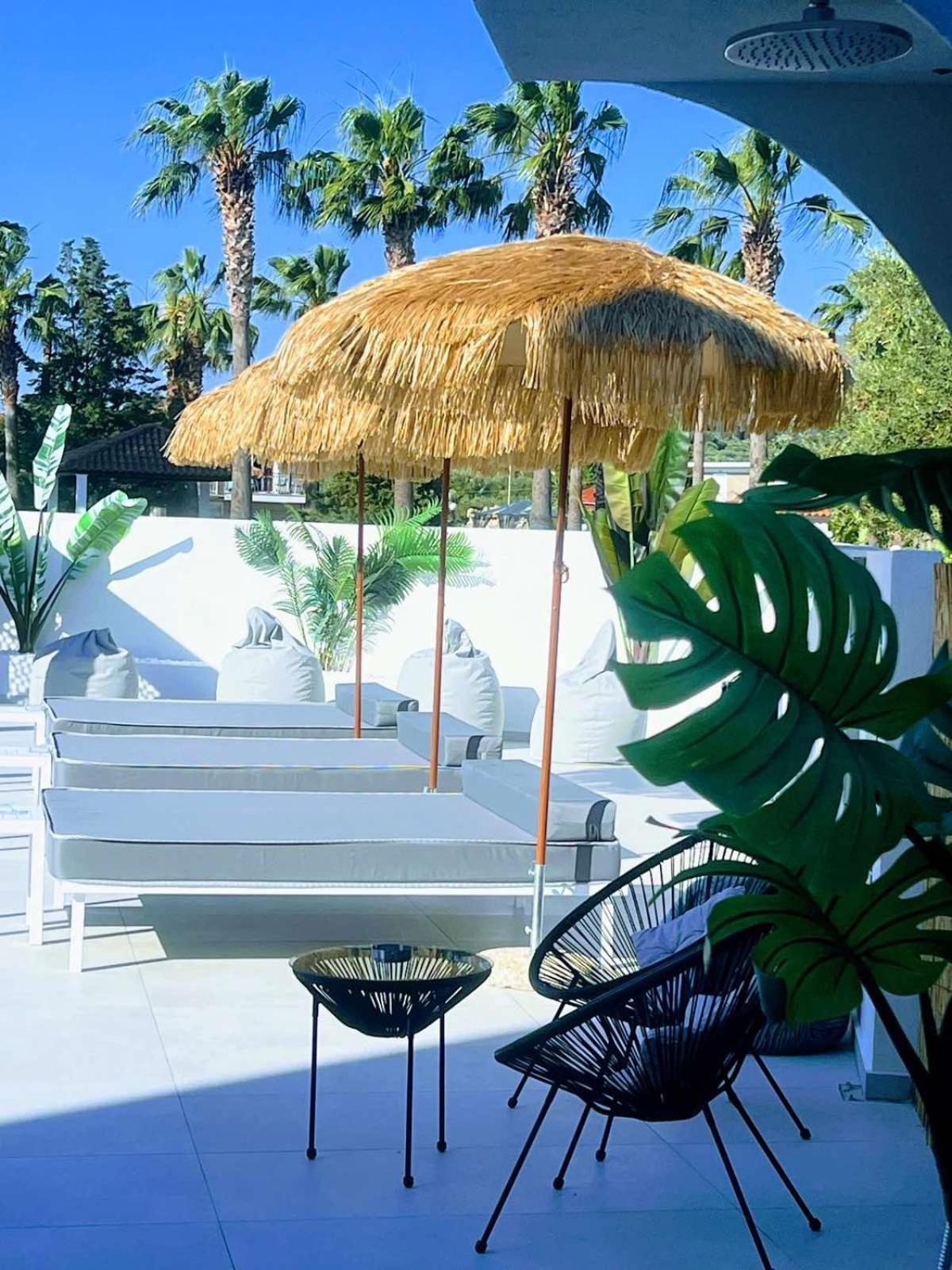 Moon Boutique Hotel Laganas Luaran gambar